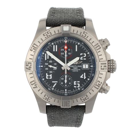 breitling avenger bandit perowned